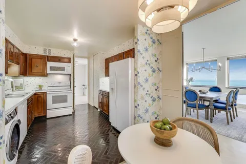 $650,000 | 1110 North Lake Shore Drive, Unit 29S, Chicago, IL 60611