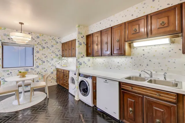 $650,000 | 1110 North Lake Shore Drive, Unit 29S, Chicago, IL 60611