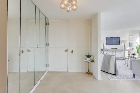 $650,000 | 1110 North Lake Shore Drive, Unit 29S, Chicago, IL 60611