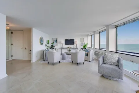 $650,000 | 1110 North Lake Shore Drive, Unit 29S, Chicago, IL 60611