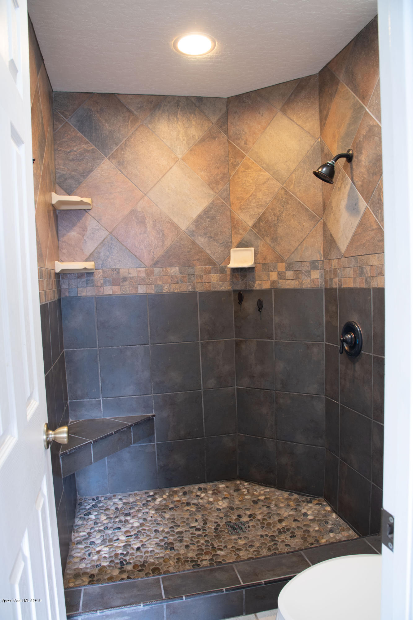 327 Lisa Road Northeast Palm Bay, FL 32907 - Photo 16 of 27 Shower