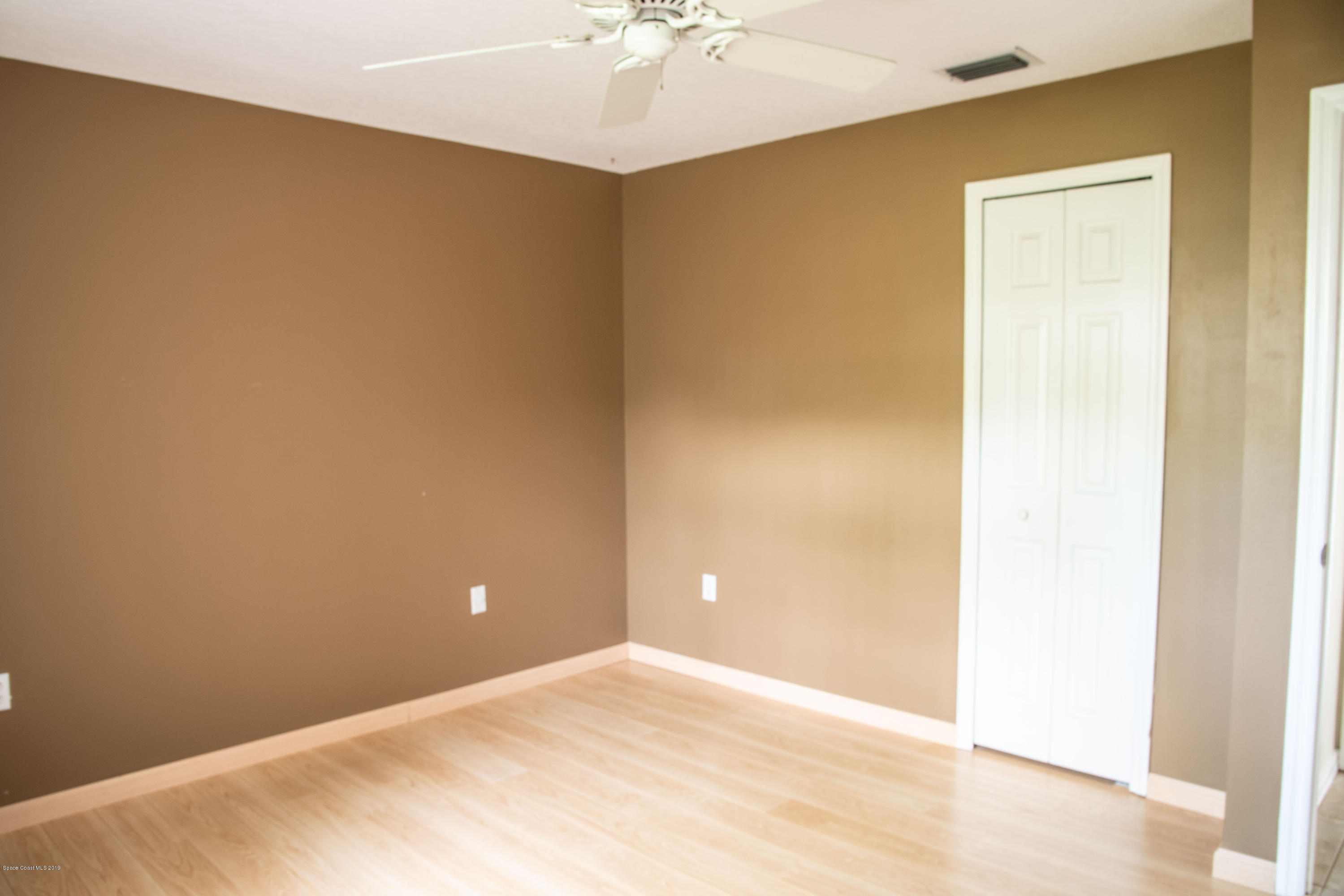 327 Lisa Road Northeast Palm Bay, FL 32907 - Photo 19 of 27 2nd Bedroom