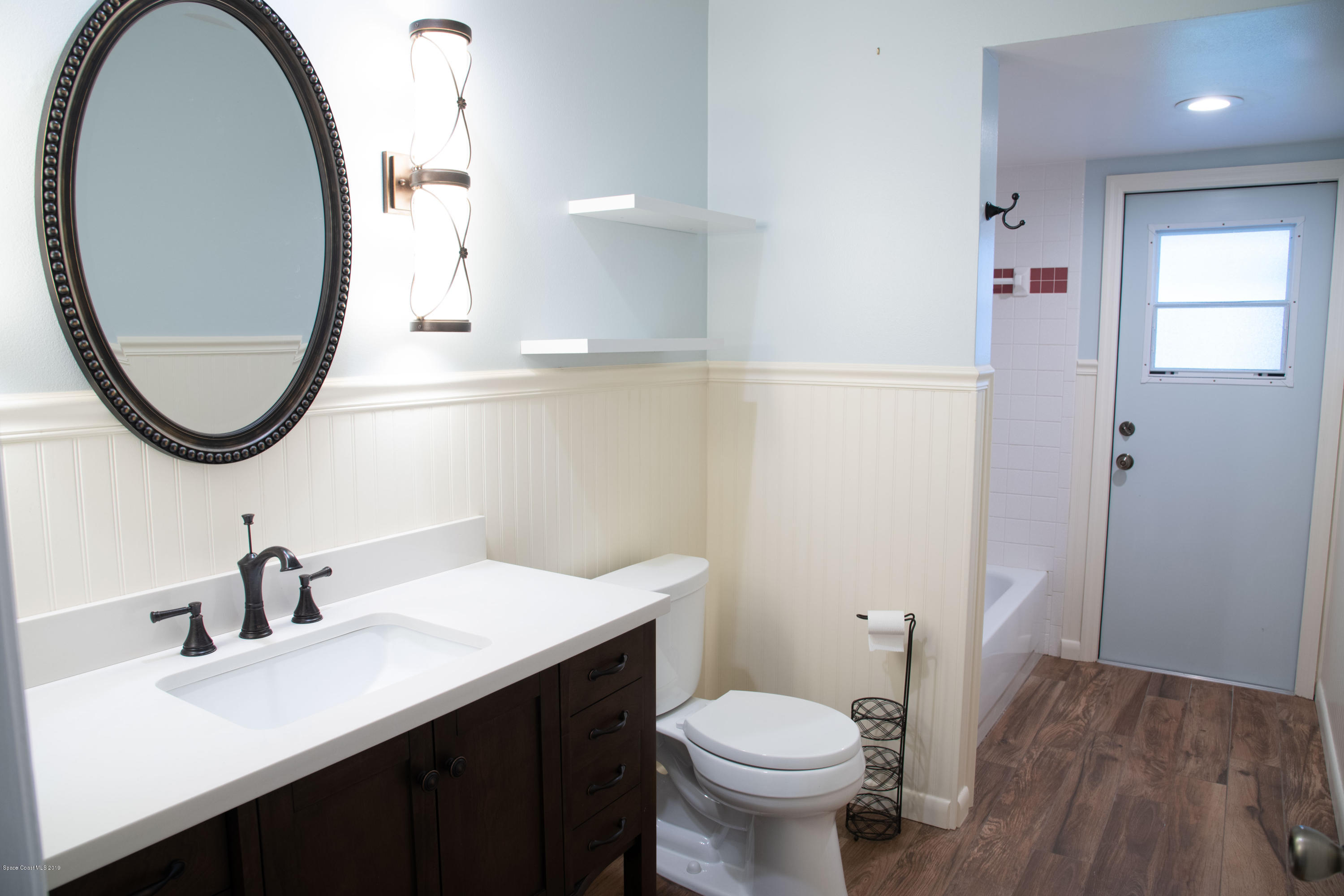 327 Lisa Road Northeast Palm Bay, FL 32907 - Photo 22 of 27 Guest Bath