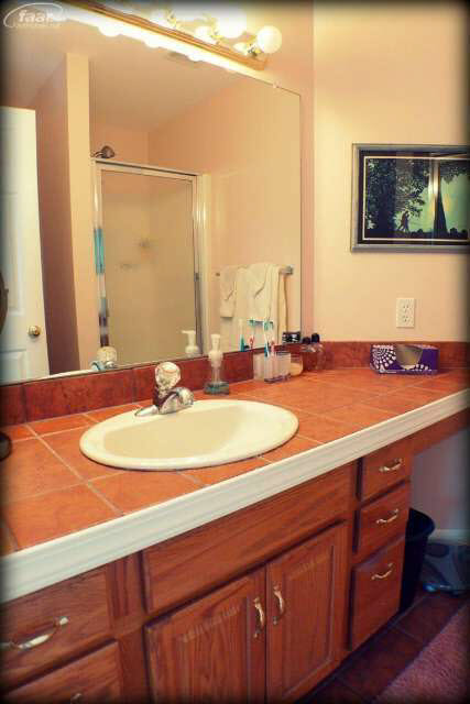 1364 Flushing Road Flushing, MI 48433 - Photo 18 of 38 20417061-17.JPG