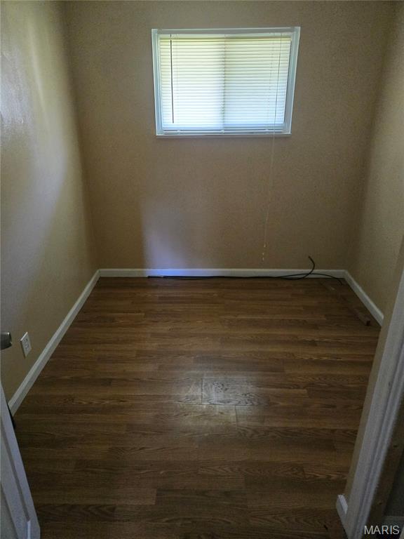 139 Grampian Road St. Louis, MO 63137 - Photo 4 of 7 Gallery Image 4