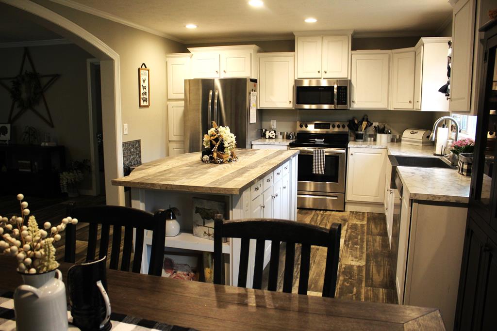 223 Valley View Avenue Rural Retreat, VA 24368 - Photo 23 of 69 Gallery Image 23
