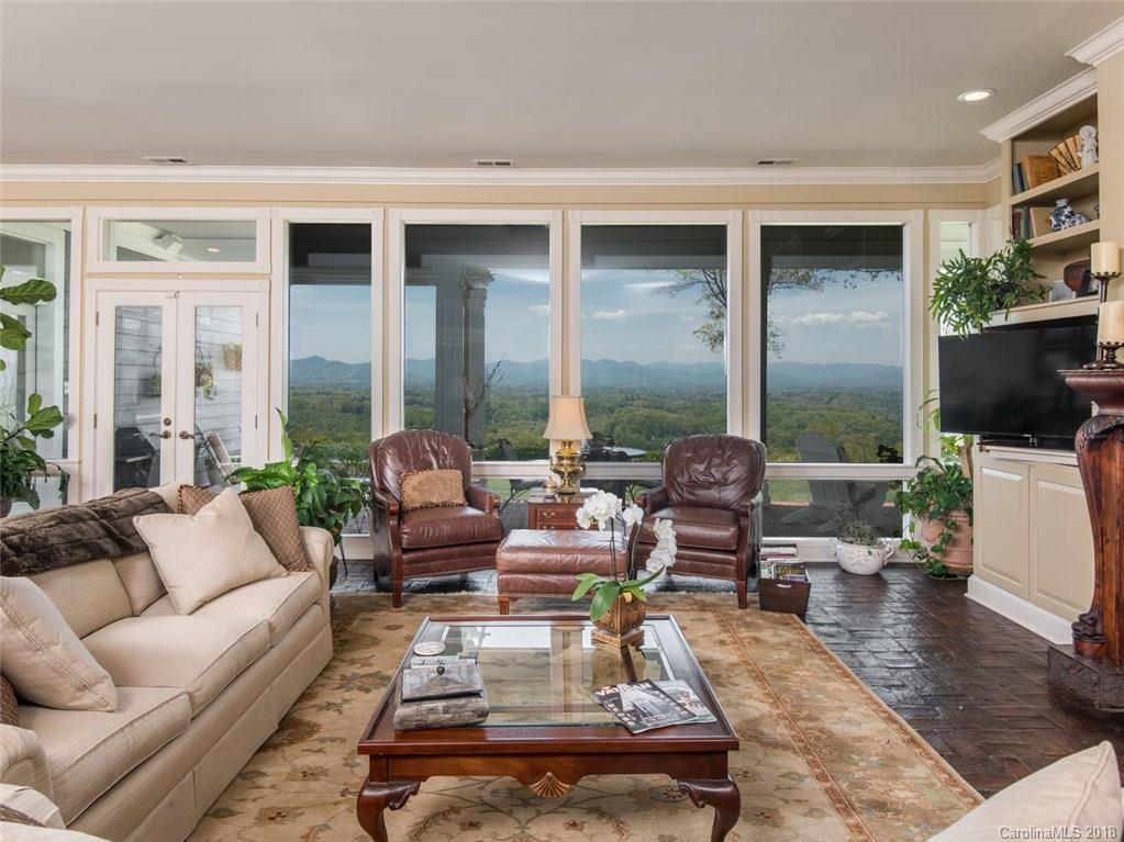 58 Running Ridge Road Asheville, NC 28804 - Photo 12 of 36 Gallery Image 12