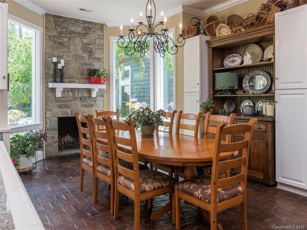 58 Running Ridge Road Asheville, NC 28804 - Photo 22 of 36 Gallery Image 22