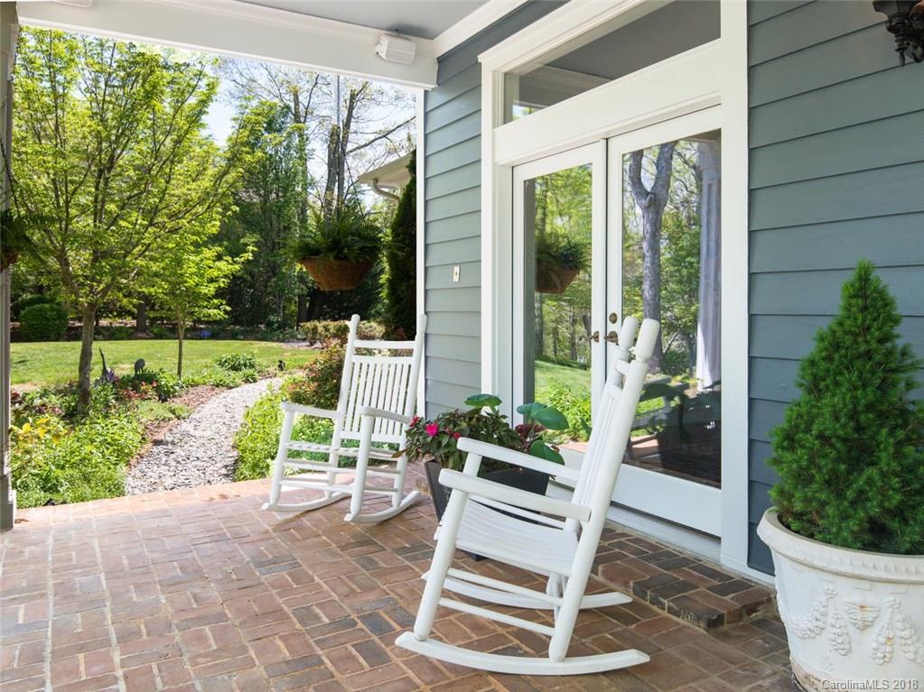 58 Running Ridge Road Asheville, NC 28804 - Photo 32 of 36 Gallery Image 32