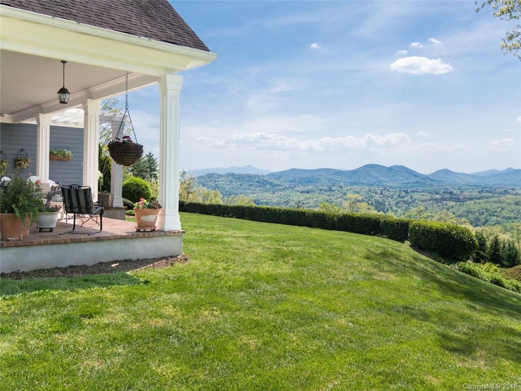 58 Running Ridge Road Asheville, NC 28804 - Photo 6 of 36 Gallery Image 6