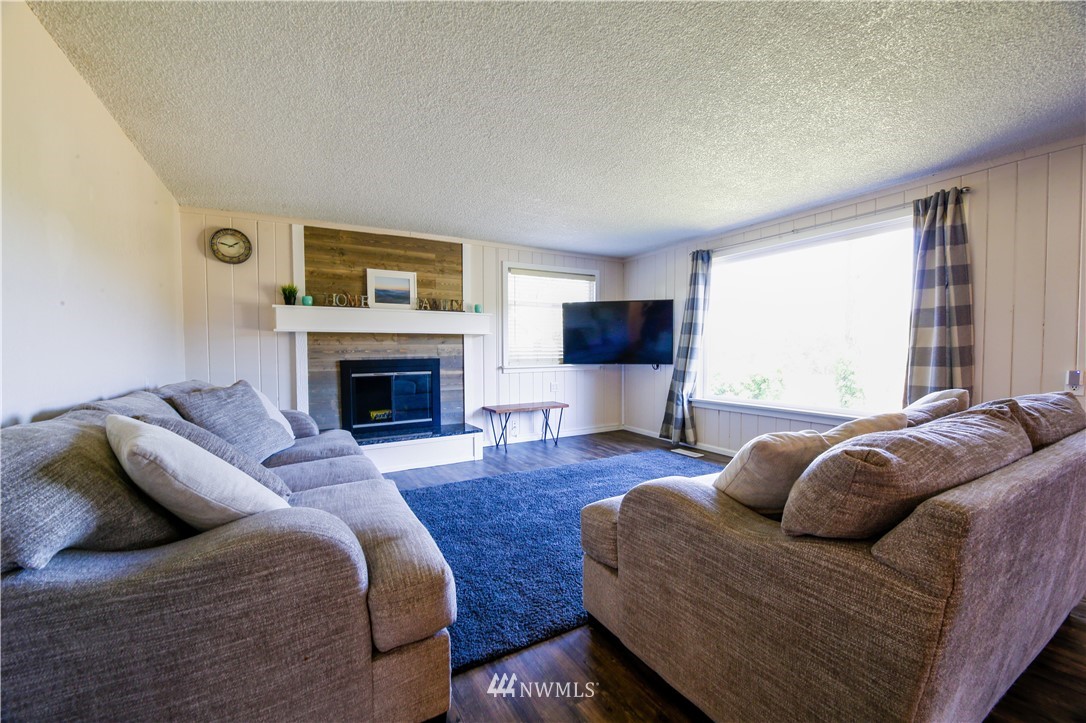 3509 N Meadow Renton, WA 98056 - Photo 8 of 20 Gallery Image 8
