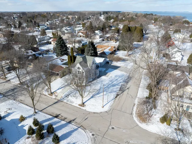 $349,900 | 704 Grand Avenue, Sheboygan, WI 53083