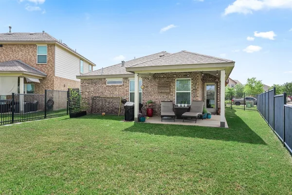 $2,500 | 2505 Bernadino Drive, Texas City, TX 77568