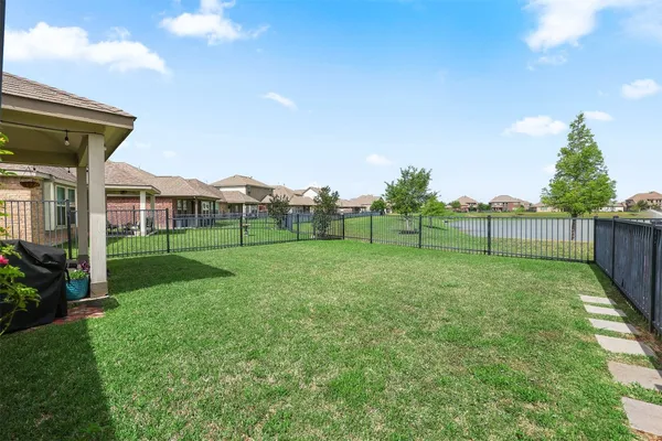 $2,500 | 2505 Bernadino Drive, Texas City, TX 77568