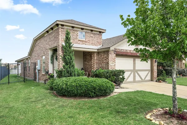 $2,500 | 2505 Bernadino Drive, Texas City, TX 77568
