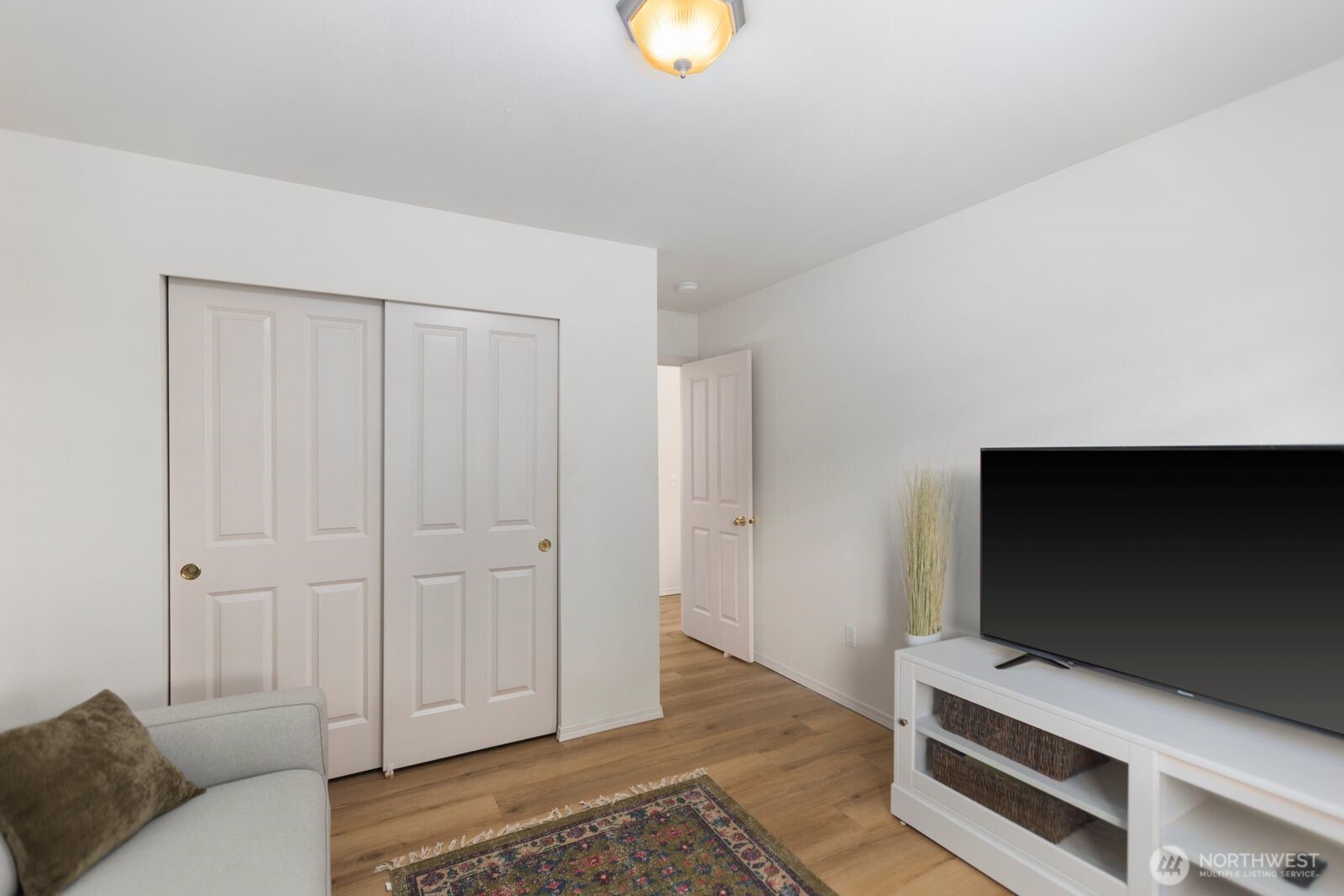 2319 Riley Road Mount Vernon, WA 98274 - Photo 17 of 40 Gallery Image 17