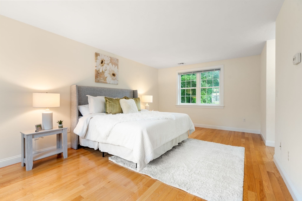 87-89 Ossipee Road, Unit 87 Newton, MA 02464 - Photo 13 of 19