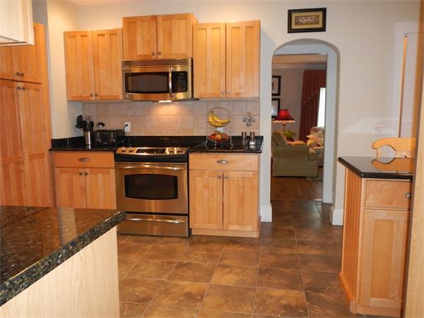 441 Trafton Road Springfield, MA 01108 - Photo 8 of 24