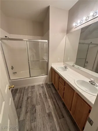 $1,599 | 4970 Black Bear Road, Unit 202, Las Vegas, NV 89149