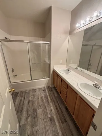 $1,635 | 4970 Black Bear Road, Unit 202, Las Vegas, NV 89149