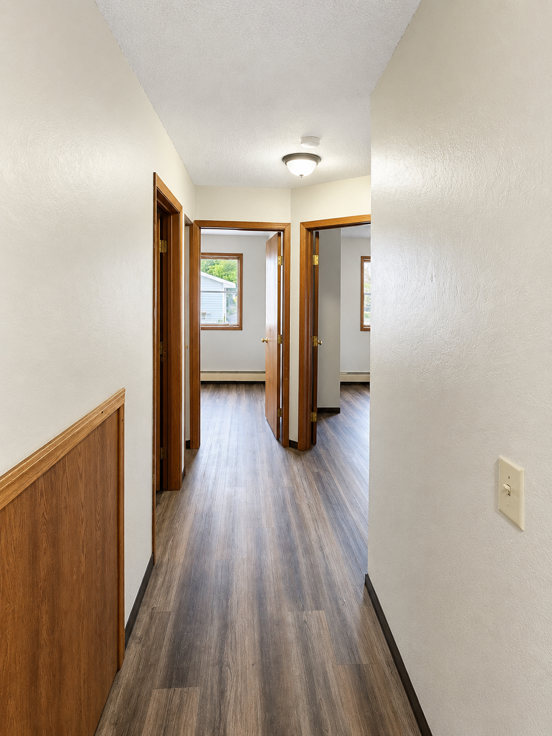 222 6th Street Southwest, Unit 2 Madelia, MN 56062 - Photo 2 of 9