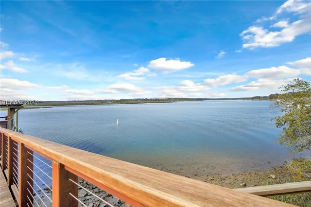 $450,000 | 25 Maiden Lane, Bluffton, SC 29910