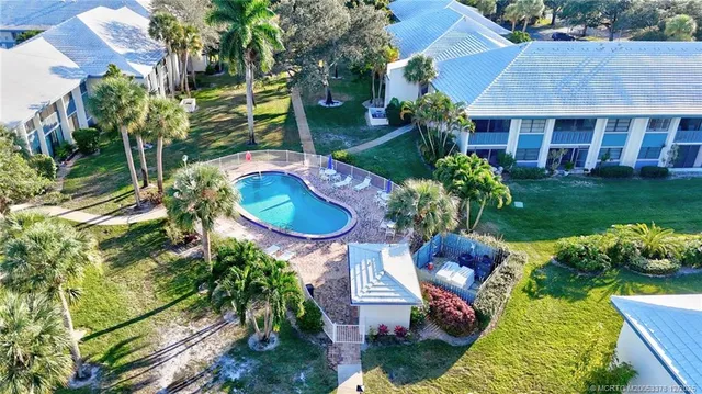 $299,000 | 175 Southeast St Lucie Boulevard, Unit B66, Stuart, FL 34996