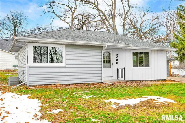 $159,900 | 2003 South Mahark Lane, Peoria, IL 61607