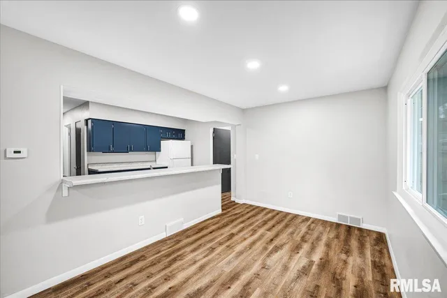 $159,900 | 2003 South Mahark Lane, Peoria, IL 61607