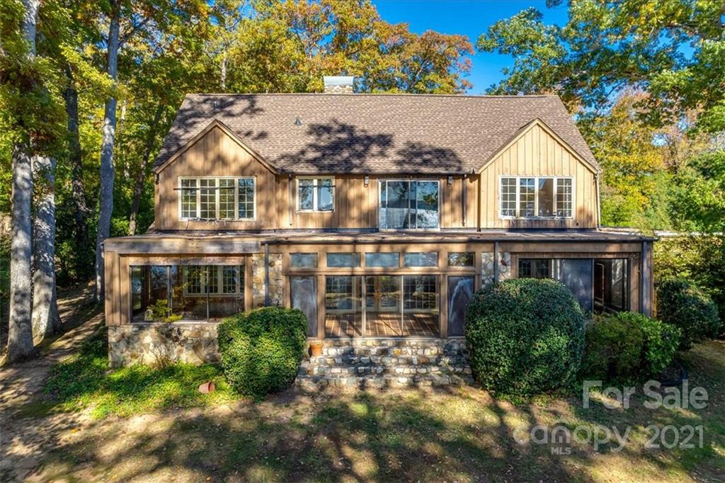 1 Commodore Point Road Lake Wylie, SC 29710 - Photo 8 of 48 Gallery Image 8