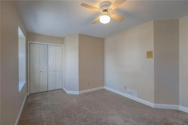 $389,900 | 1023 Southeast Timbercreek Lane, Lee's Summit, MO 64081