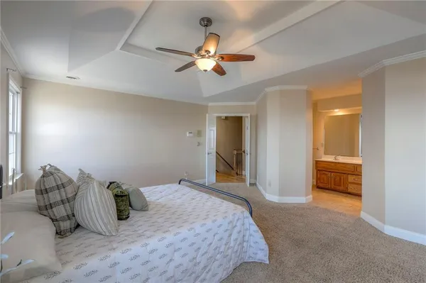 $359,900 | 1023 Southeast Timbercreek Lane, Lee's Summit, MO 64081