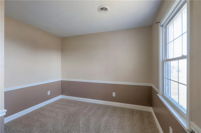 $389,900 | 1023 Southeast Timbercreek Lane, Lee's Summit, MO 64081