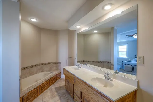 $389,900 | 1023 Southeast Timbercreek Lane, Lee's Summit, MO 64081