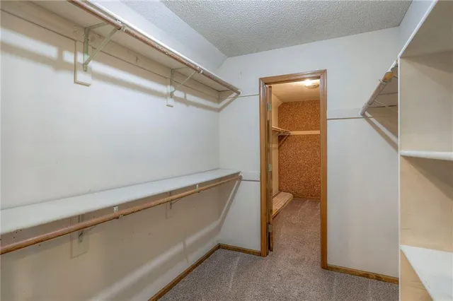 $389,900 | 1023 Southeast Timbercreek Lane, Lee's Summit, MO 64081