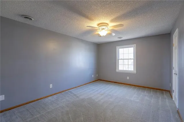 $389,900 | 1023 Southeast Timbercreek Lane, Lee's Summit, MO 64081