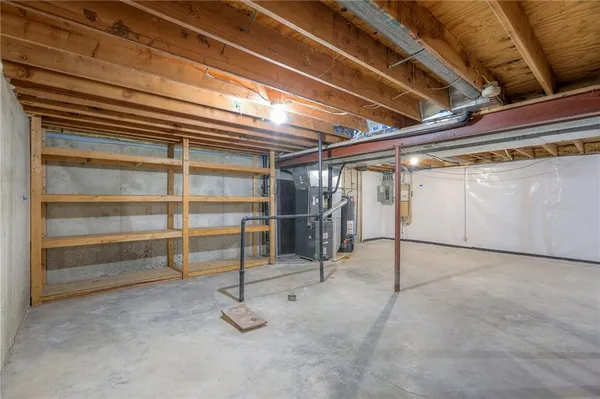 $359,900 | 1023 Southeast Timbercreek Lane, Lee's Summit, MO 64081