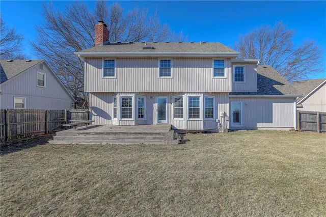 $389,900 | 1023 Southeast Timbercreek Lane, Lee's Summit, MO 64081