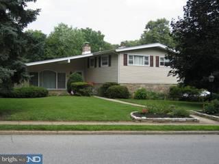 163 Yew Road Cheltenham, PA 19012 - Photo 1 of 6