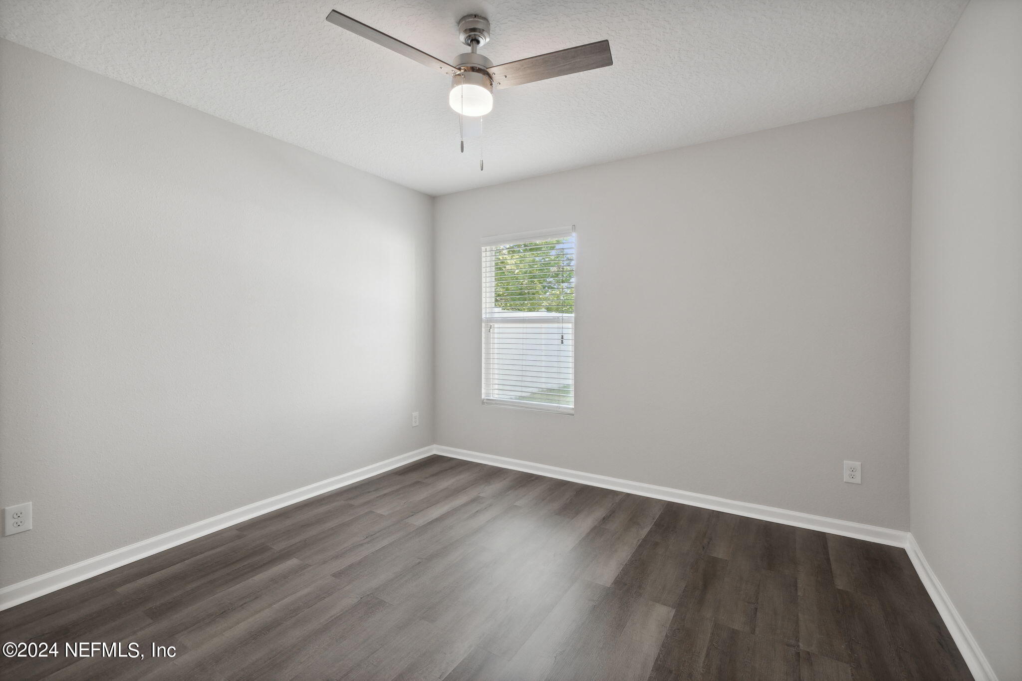 5784 Royalty Road Jacksonville, FL 32254 - Photo 38 of 54 Bedroom 3