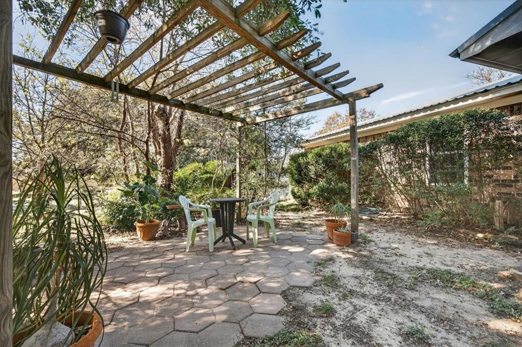 1706 Hitching Post Road Granbury, TX 76049 - Photo 4 of 40 a view of outdoor space with chairs