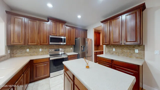 $3,150 | 3105 East Banister Road, St. Augustine, FL 32092