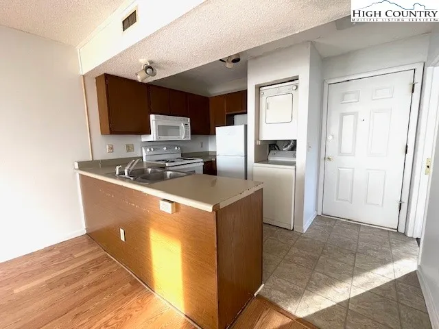 $260,000 | 229 East King Street, Unit 27, Boone, NC 28607