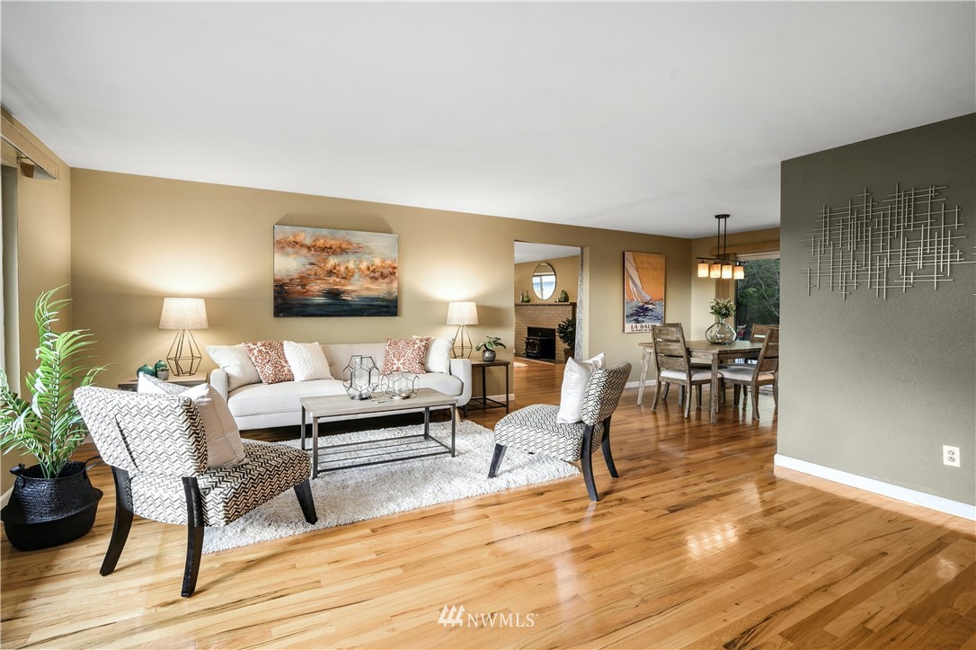 14827 Southeast 111th Place Renton, WA 98059 - Photo 3 of 26