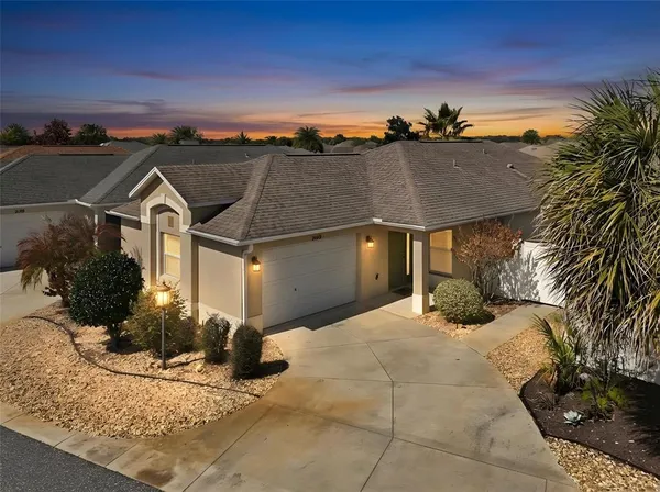 $369,900 | 2149 Sandalwood Place, The Villages, FL 32163