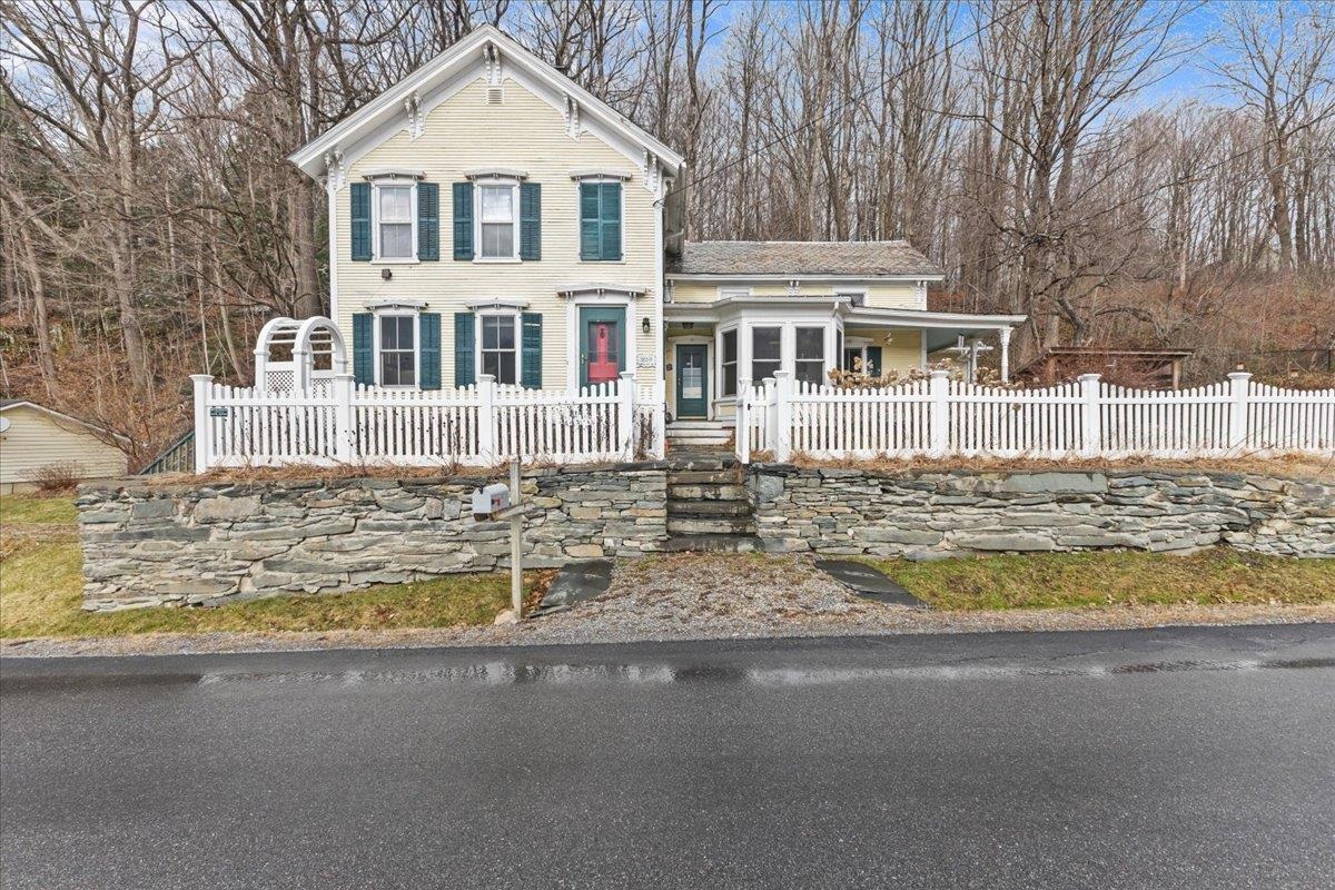 362 River Road Fairfax, VT 05454 - Photo 2 of 37