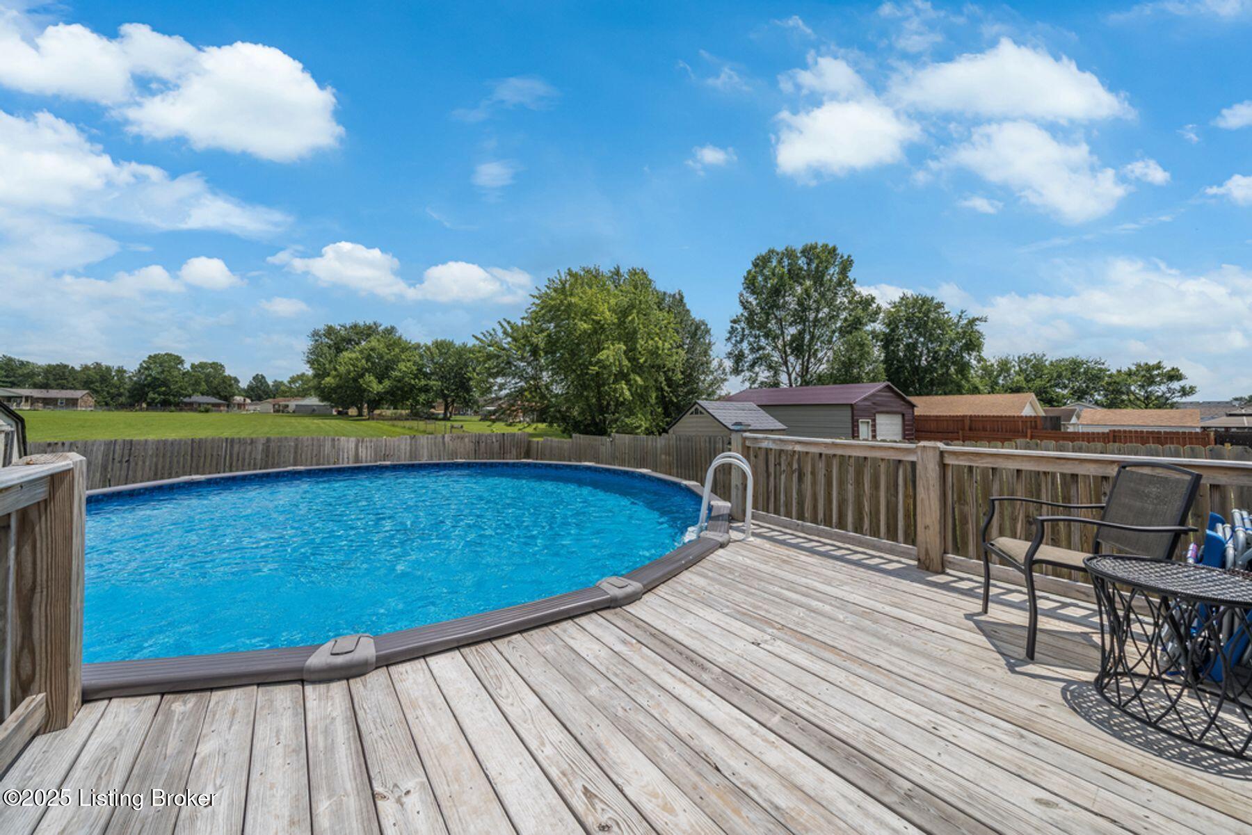12311 Ridgemont Road Louisville, KY 40229 - Photo 24 of 36 photo_online_023