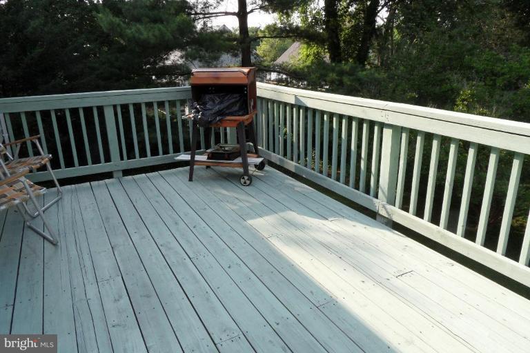 304 Charles Road Linthicum, MD 21090 - Photo 9 of 11 a view of deck with wooden floor and outdoor seating