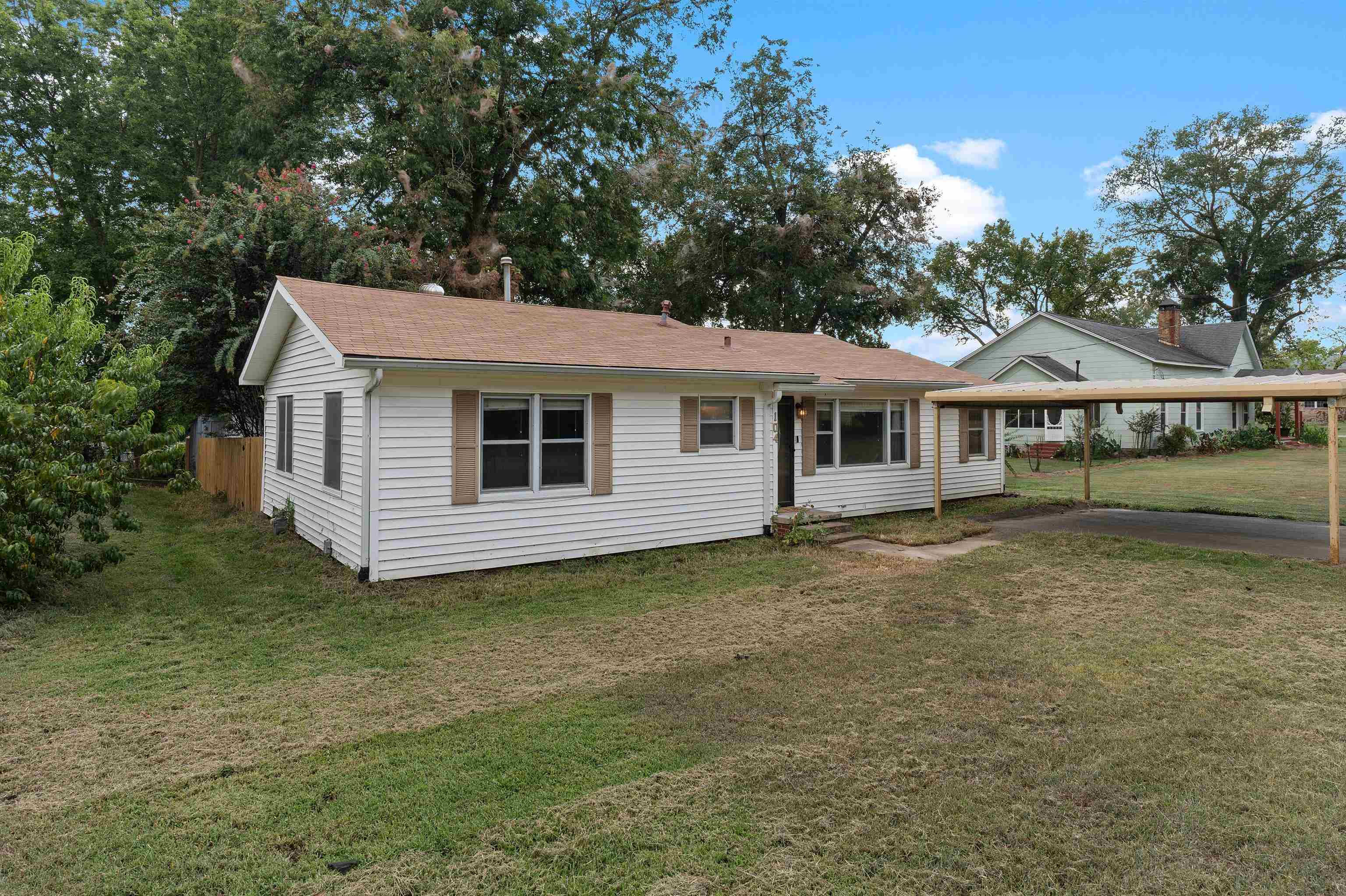 104 3 Rd Street Omaha, TX 75571 - Photo 6 of 27 Gallery Image 6