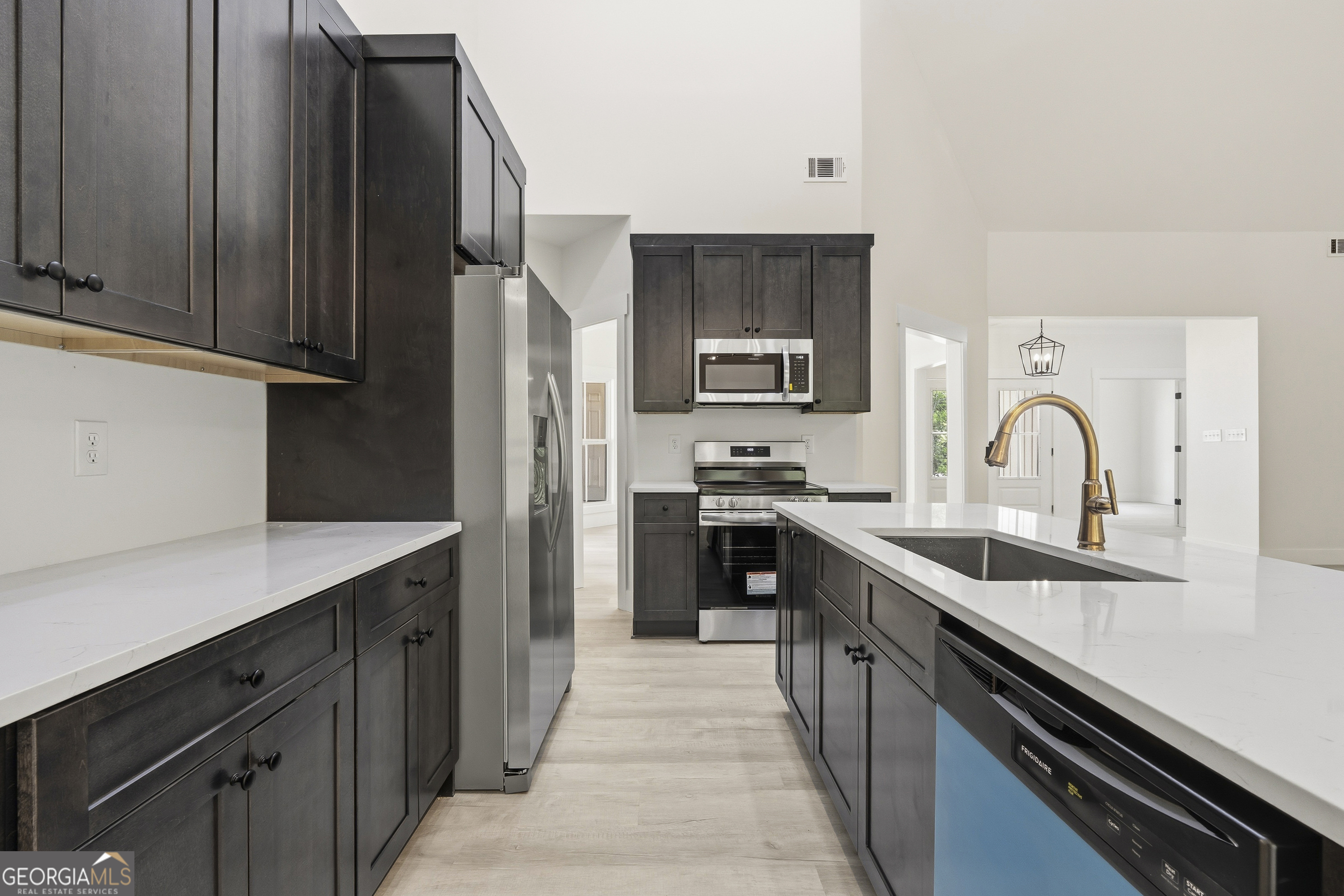 272 Clinton Crossing Drive Gray, GA 31032 - Photo 25 of 65